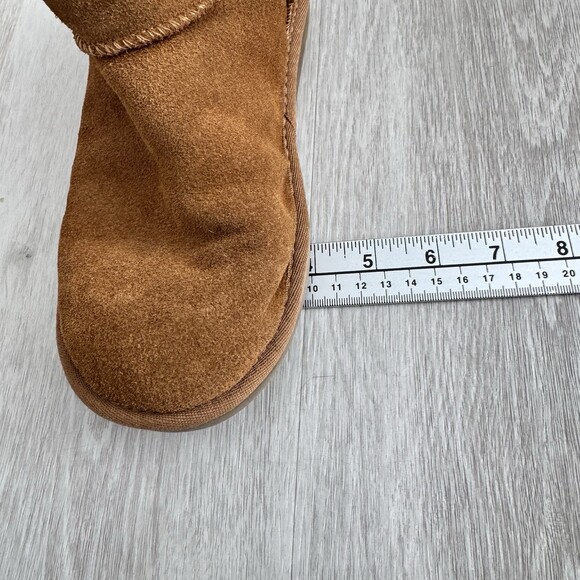 Koolaburra by UGG Victoria Short Boots Chestnut Suede Size 3 US Youth (Women 5) - Picture 14 of 14